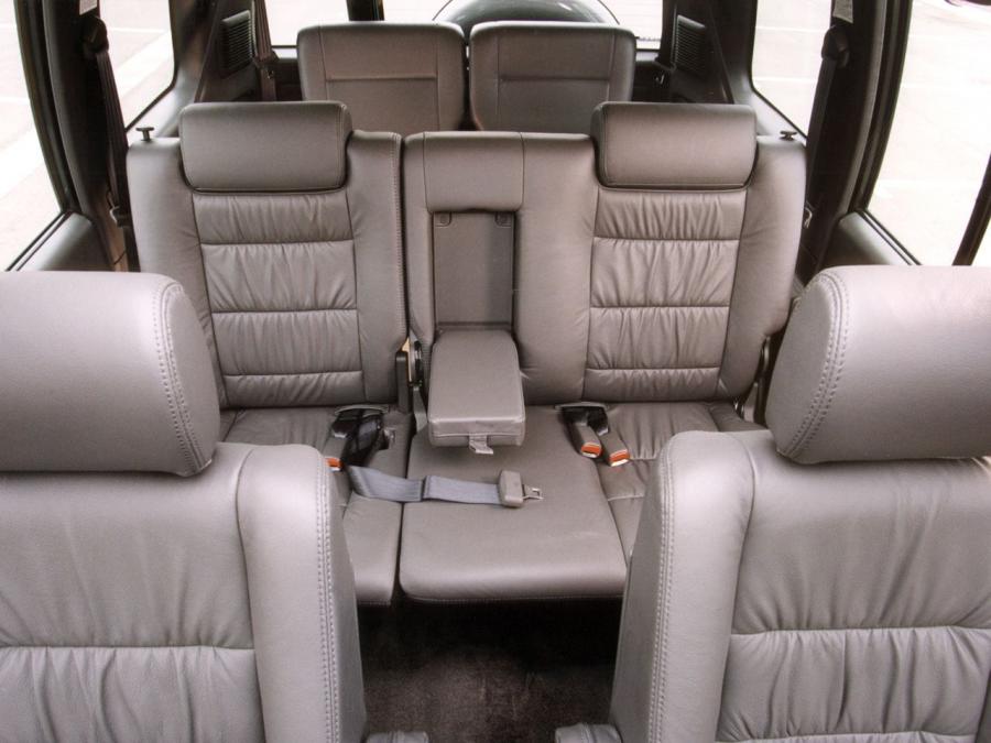 Интерьер Opel Monterey 3.5 V6 Limited 1998 года  (фото 2 из 36)